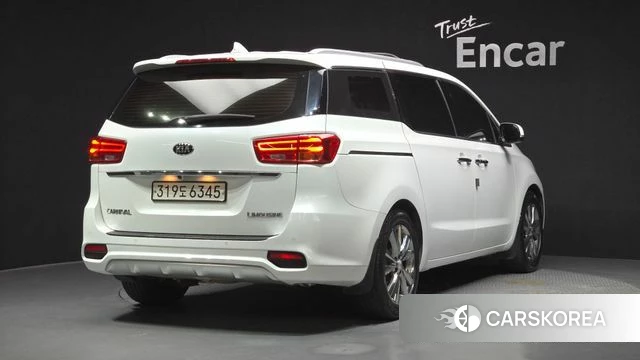 Kia The New Carnival id 4483318 из Кореи 12