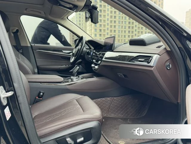 BMW 5 series id 4239255 из Китая 12