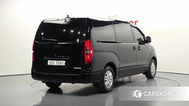 Hyundai The New Grand Starex id 4344852 из Кореи 12