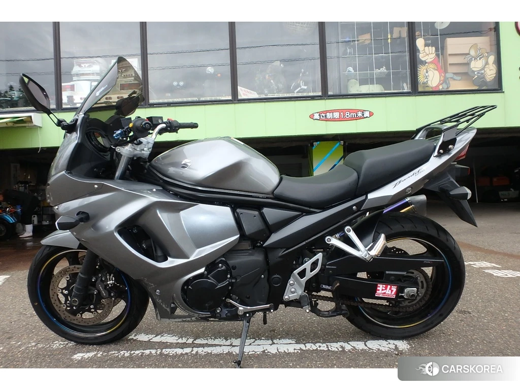 Проданный Suzuki BANDIT 1250F 2011 из Японии, фото 2