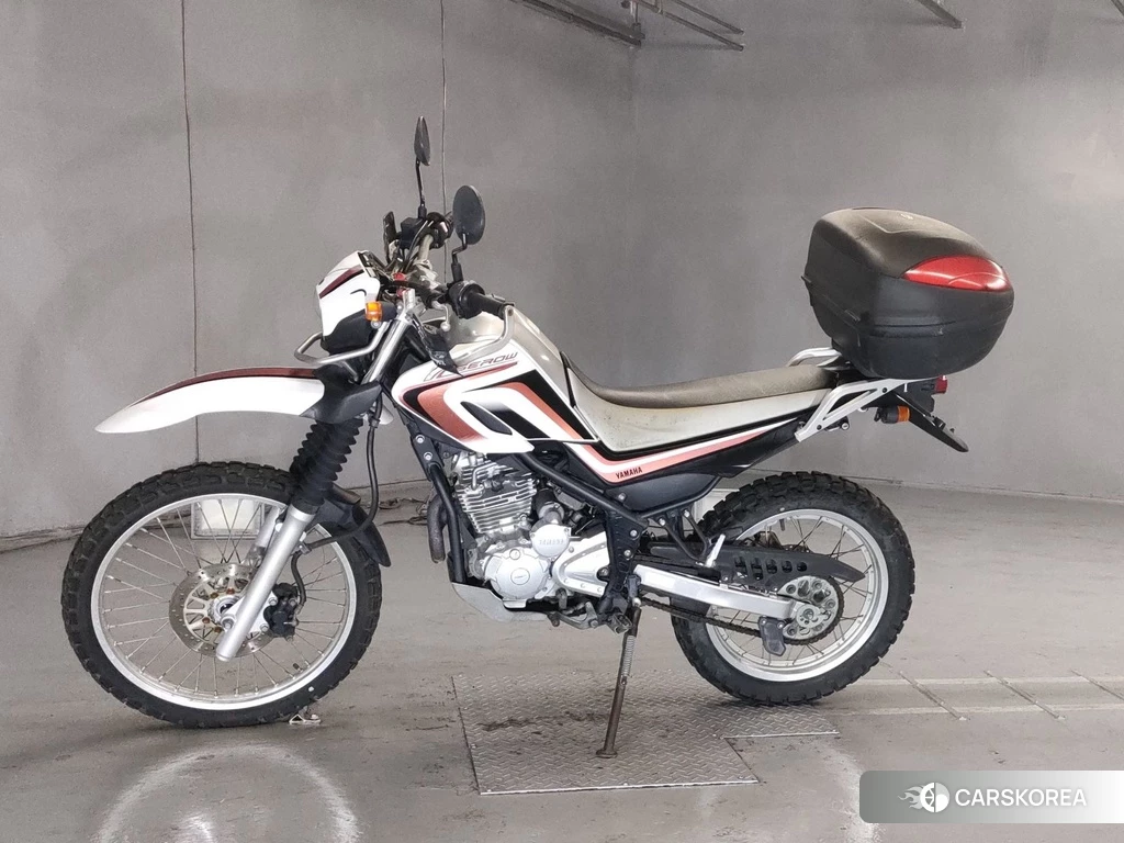 Проданный Yamaha SEROW 250 2010 из Японии