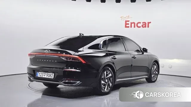 Hyundai The New Grandeur IG Hybrid id 3453590 из Кореи 12