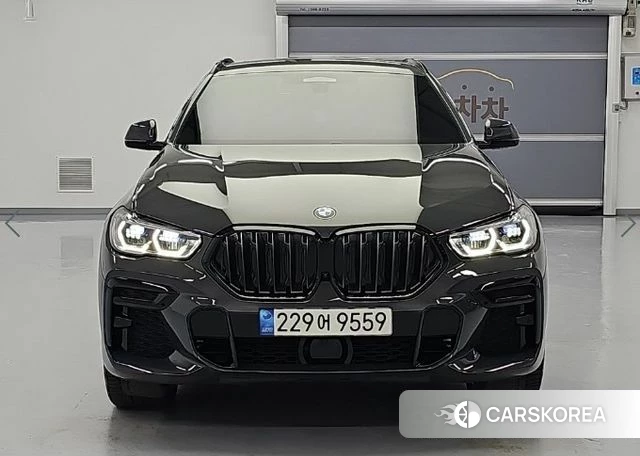 BMW X6 (G06) 2022 Серый из Кореи, фото 2