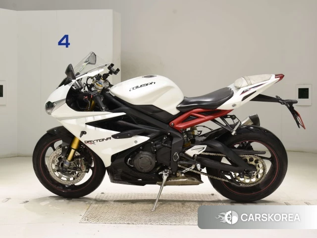 Triumph DAYTONA 675R 2014 из Японии, фото 2