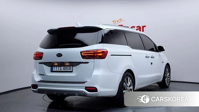 Kia The New Carnival id 4268568 из Кореи 12