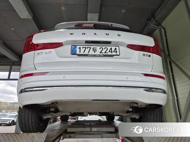 Volvo XC60 second Generation 2023 Черный из Кореи, фото 2