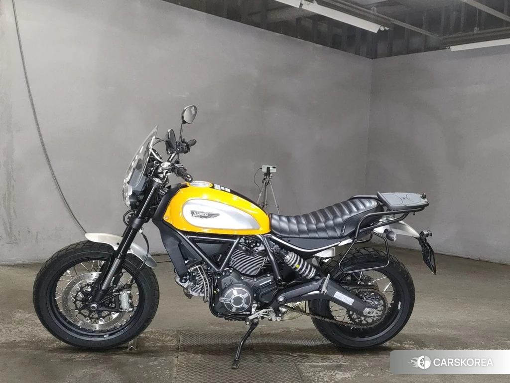 Проданный Ducati SCRAMBLER CLASSIC 2015 из Японии