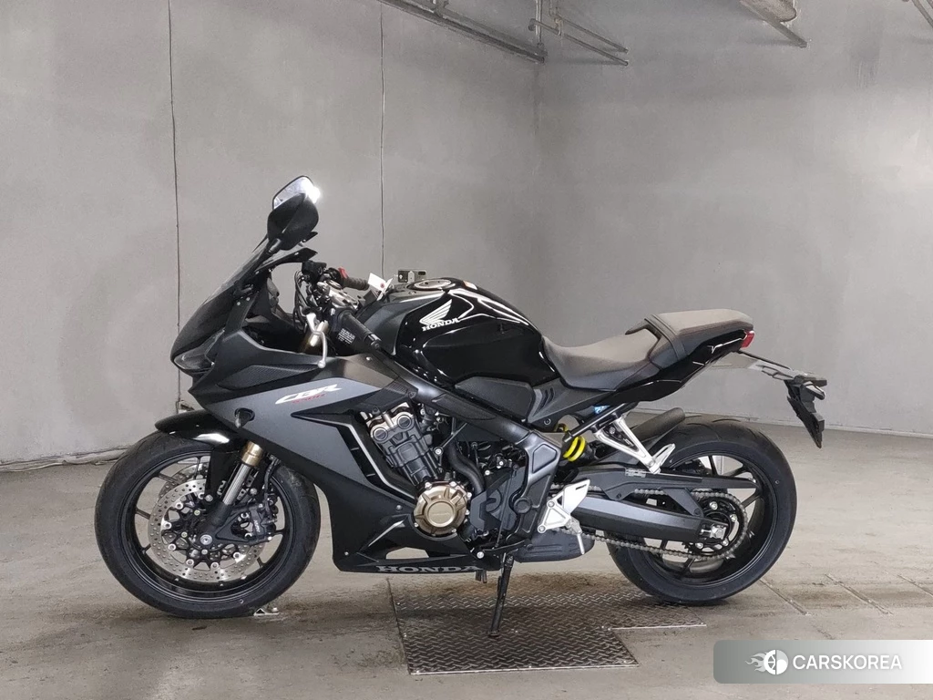 Проданный Honda CBR650R 2022 из Японии, фото 2