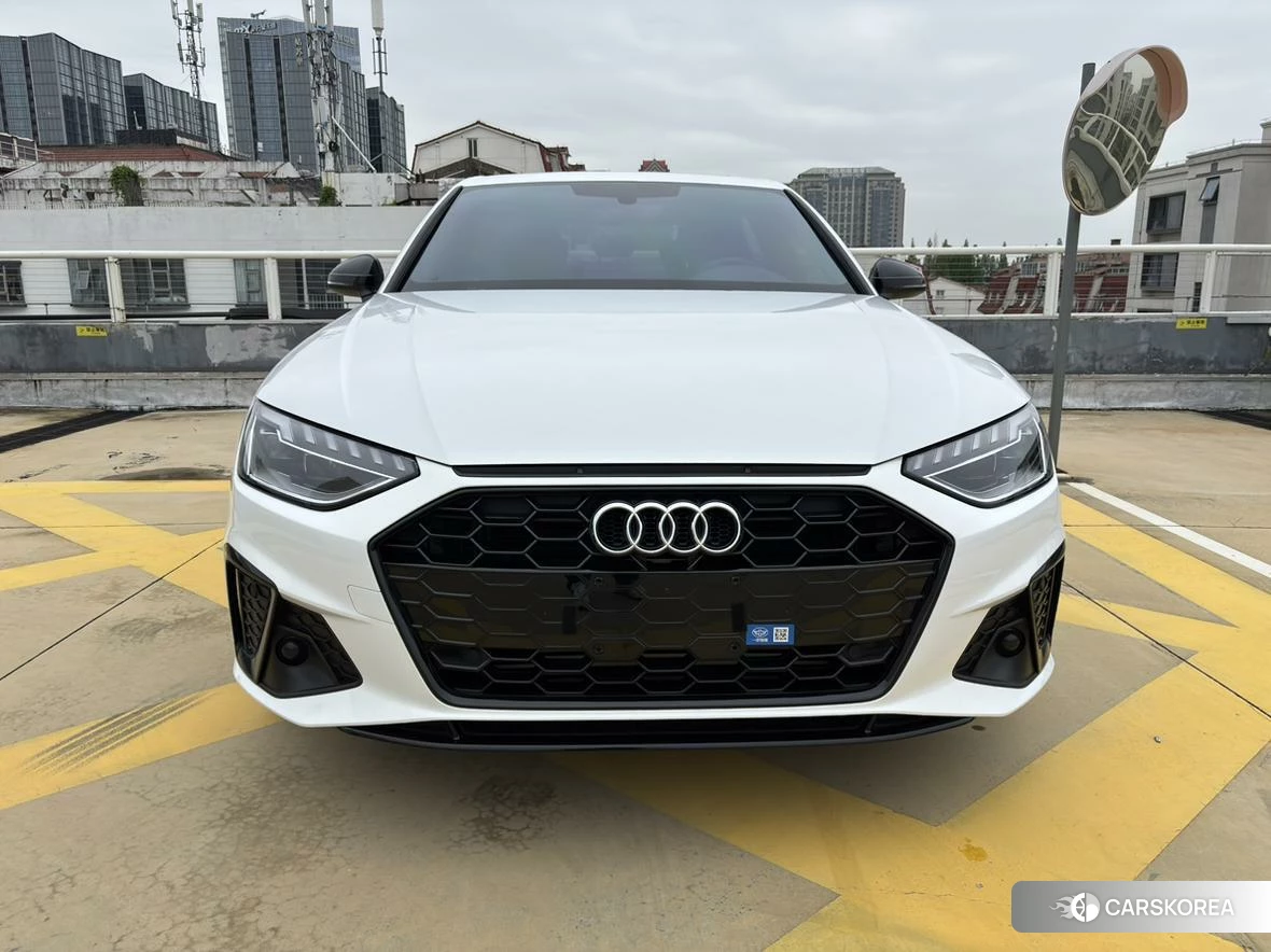 Audi A4L id 4473792 из Китая 8