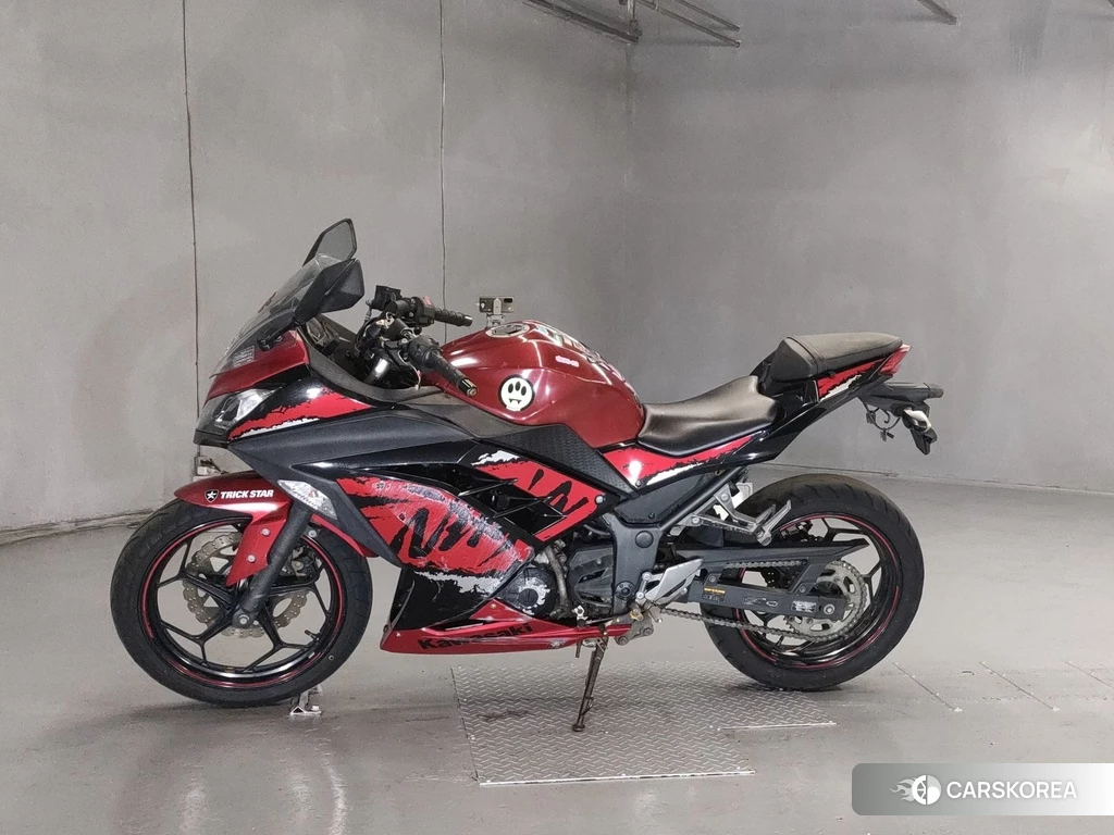 Проданный Kawasaki NINJA 250 2017 из Японии, фото 2