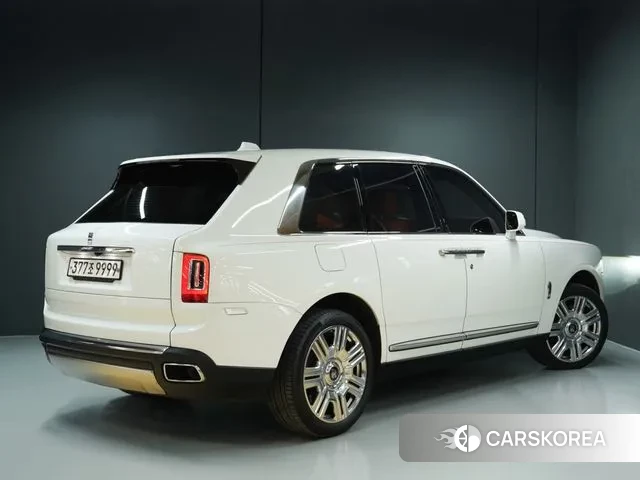 Rolls-Royce Cullinan id 3696962 из Кореи 12