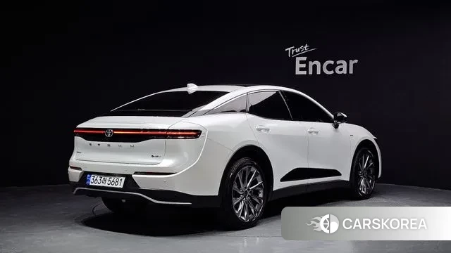 Toyota Crown Crossover id 3533354 из Кореи 12