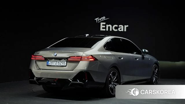 BMW 5 Series (G60) id 4177402 из Кореи 12