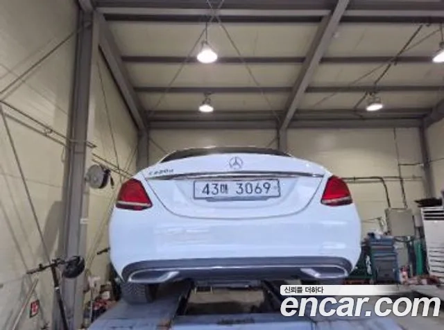 Mercedes-Benz C-Class W205 id 2886663 из Кореи 2