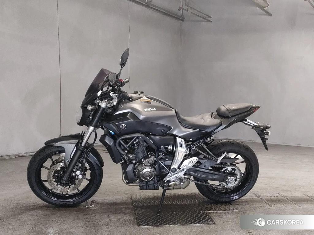 Проданный Yamaha MT-07 2015 из Японии, фото 2