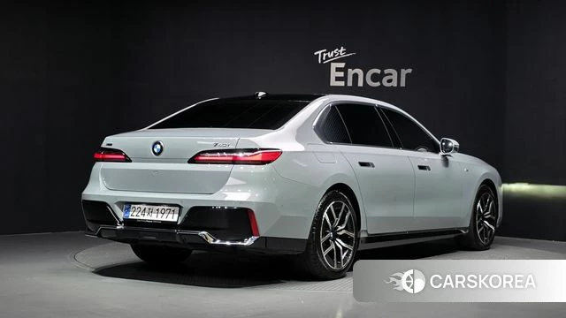 BMW 7 Series (G70) id 4739365 из Кореи 12