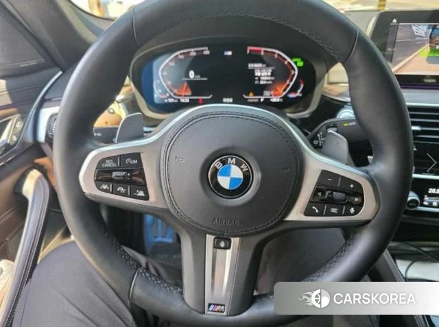 BMW 5 Series (G30) 2020 Белый из Кореи, фото 3
