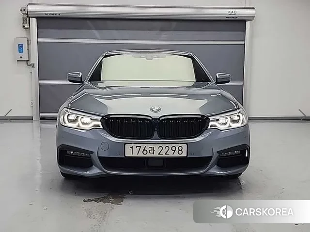 BMW 5 Series (G30) id 3484774 из Кореи 12