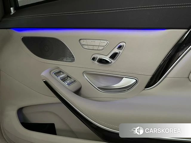 Mercedes-Benz Maybach S-class id 4256931 из Китая 11