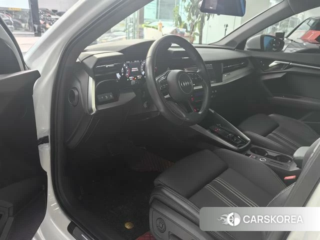 Audi A3 2022 Белый из Китая, фото 5