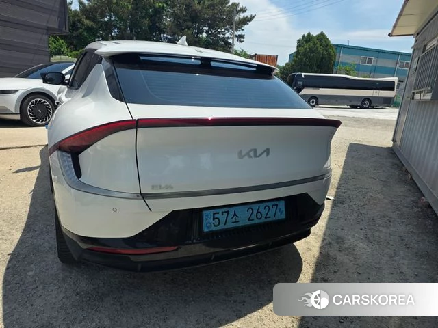 Kia EV6 2022 Белый из Кореи, фото 5