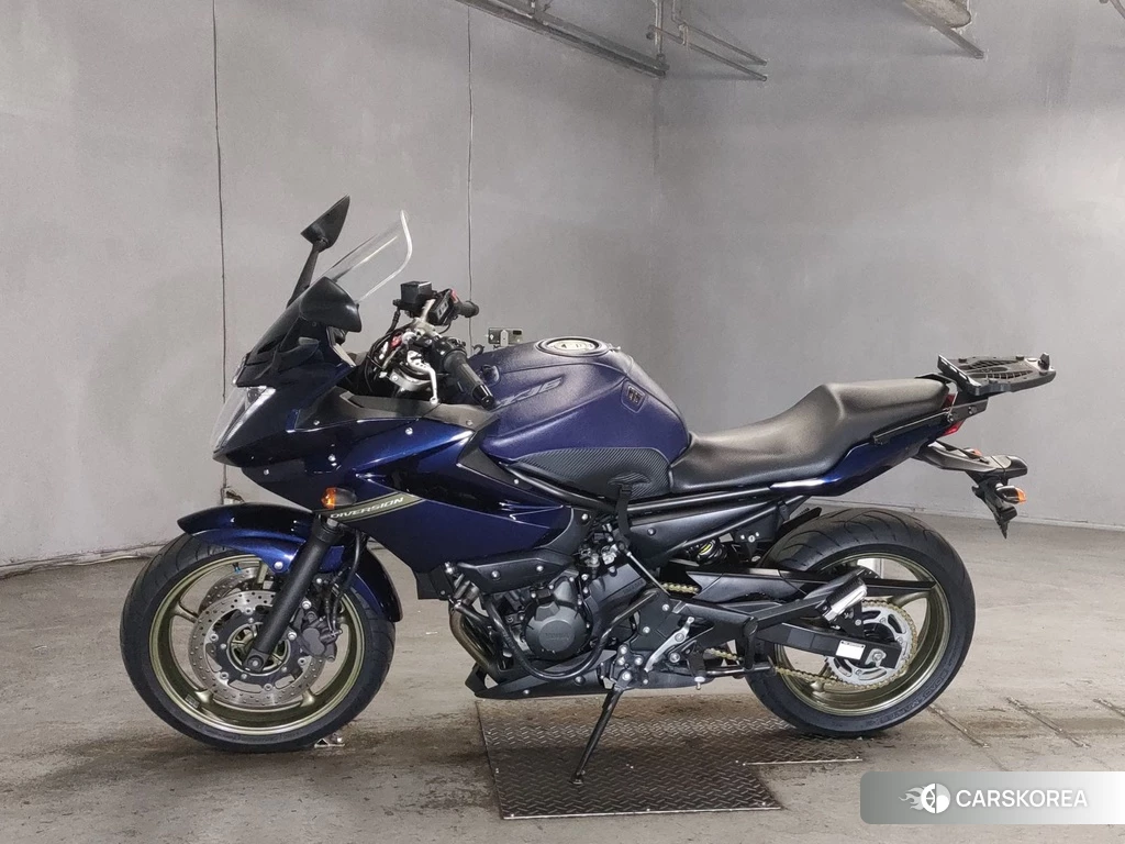 Проданный Yamaha XJ6 DIVERSION 2012 из Японии, фото 2
