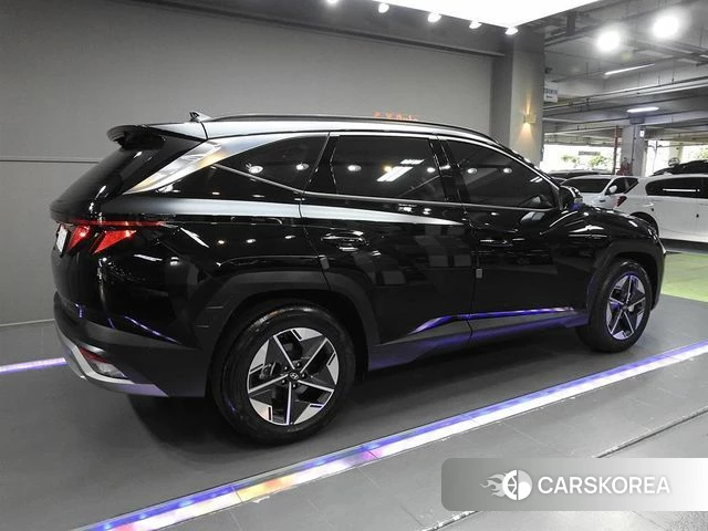 Hyundai The New Tucson (NX4) id 4590362 из Кореи 12