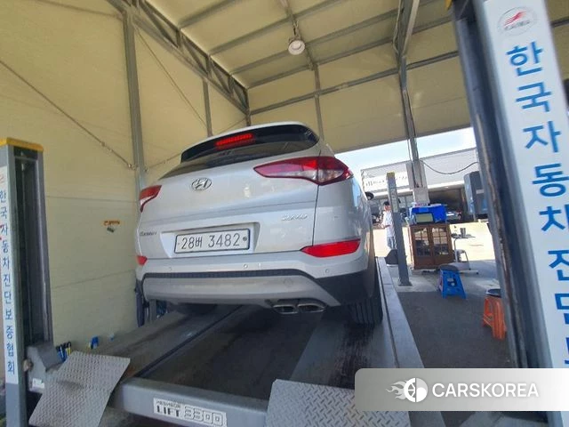 Hyundai All New Tucson 2018 Серебряный из Кореи, фото 2