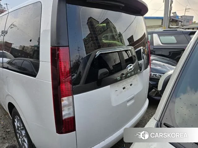 Hyundai Staria 2021 Белый из Кореи, фото 3