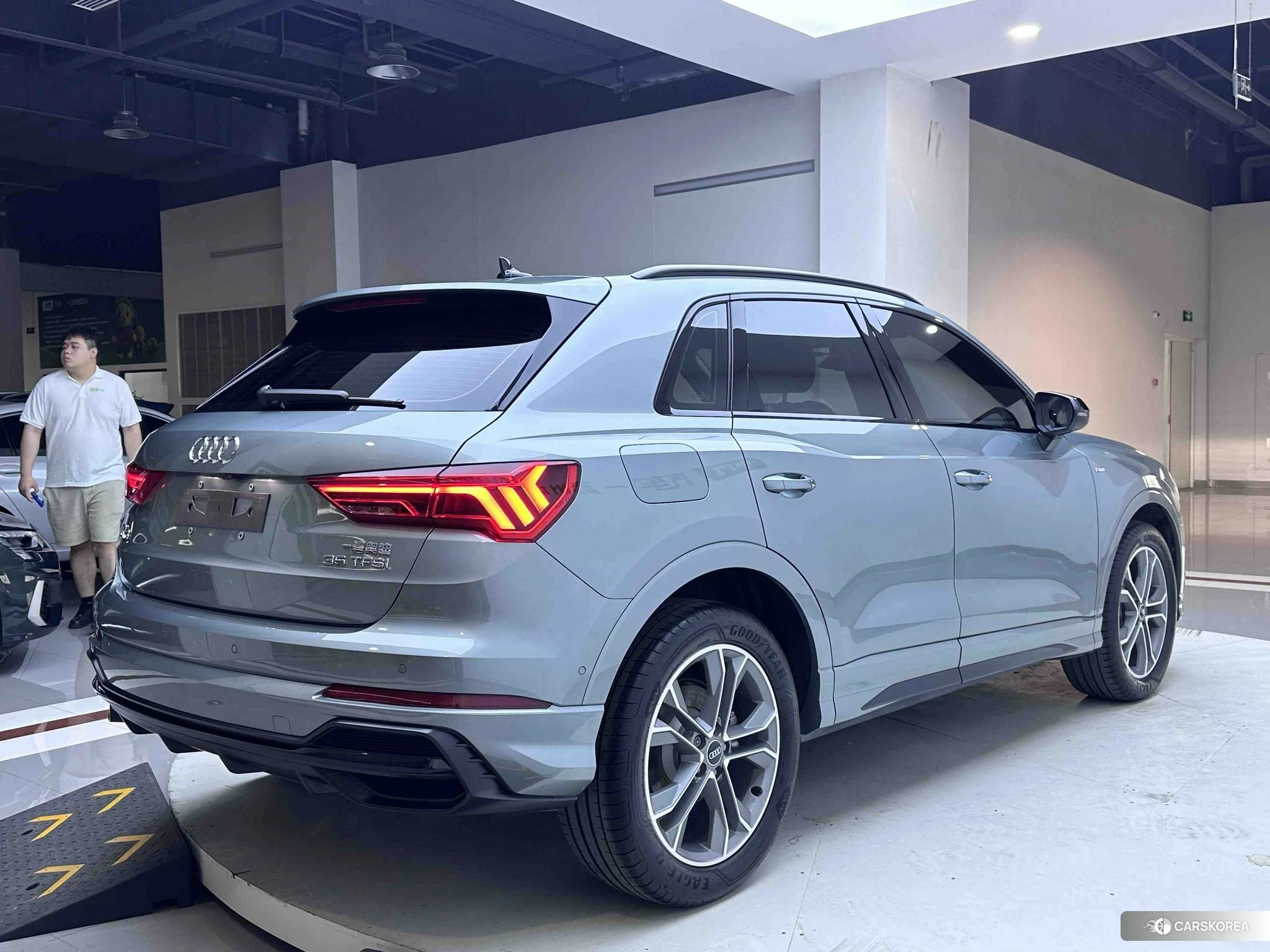 Audi Q3 id 4421103 из Китая 12