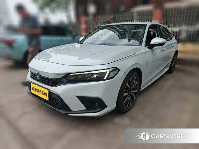 Honda Civic 2024 Белый из Китая, фото 2