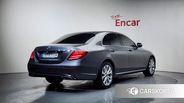 Mercedes-Benz E-Class W213 id 3616929 из Кореи 12