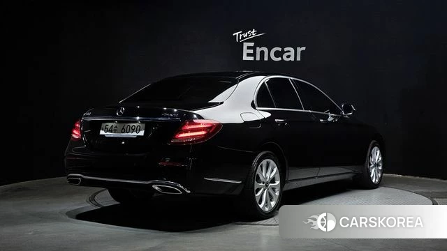 Mercedes-Benz E-Class W213 id 4188393 из Кореи 12