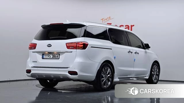 Kia The New Carnival id 4894778 из Кореи 12