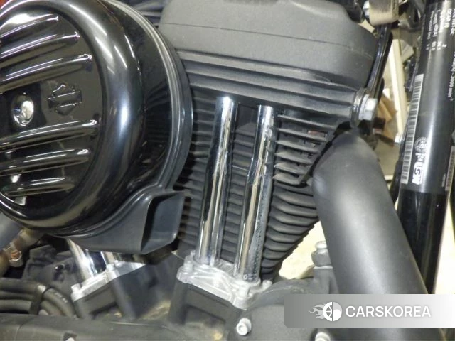 Engine photo