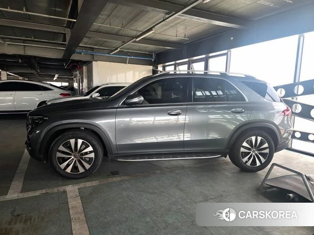 Mercedes-Benz GLE-Class W167 2026 Серый из Кореи, фото 2