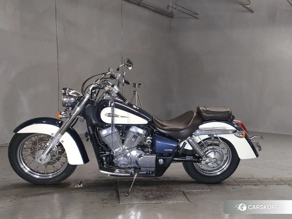 Проданный Honda SHADOW 750 2010 из Японии, фото 2