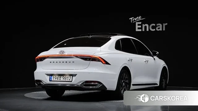 Hyundai The New Grandeur IG Hybrid id 3372703 из Кореи 12