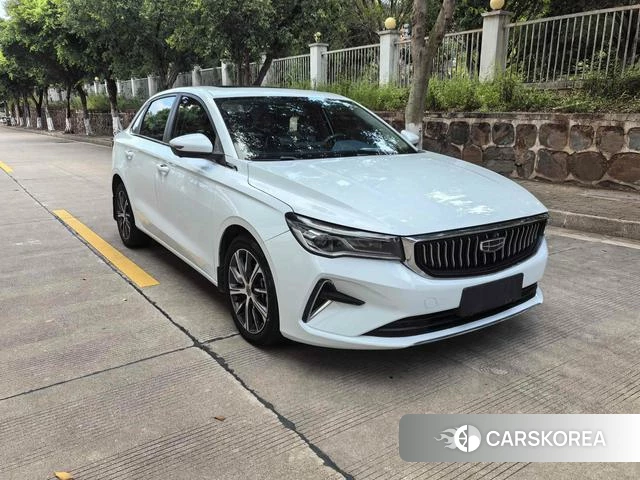 Geely Automobile Emgrand 2022 Белый из Китая, фото 2