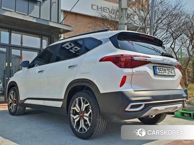 Kia Seltos 2021 Белый из Кореи, фото 4