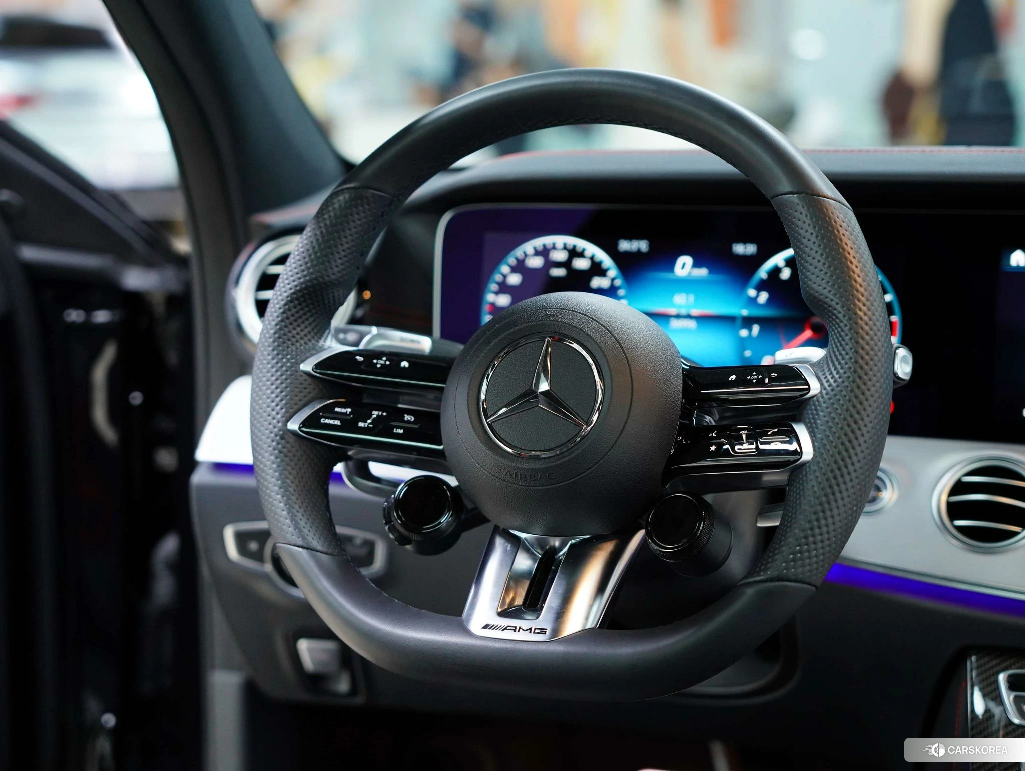 Mercedes-Benz E-class AMG id 4499182 из Китая 12