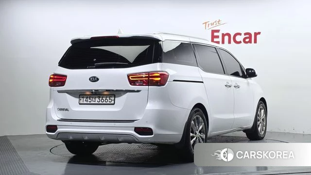 Kia The New Carnival id 4371694 из Кореи 12
