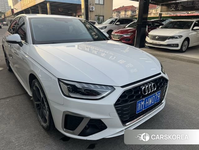 Audi A4L 2021 Белый из Китая, фото 2