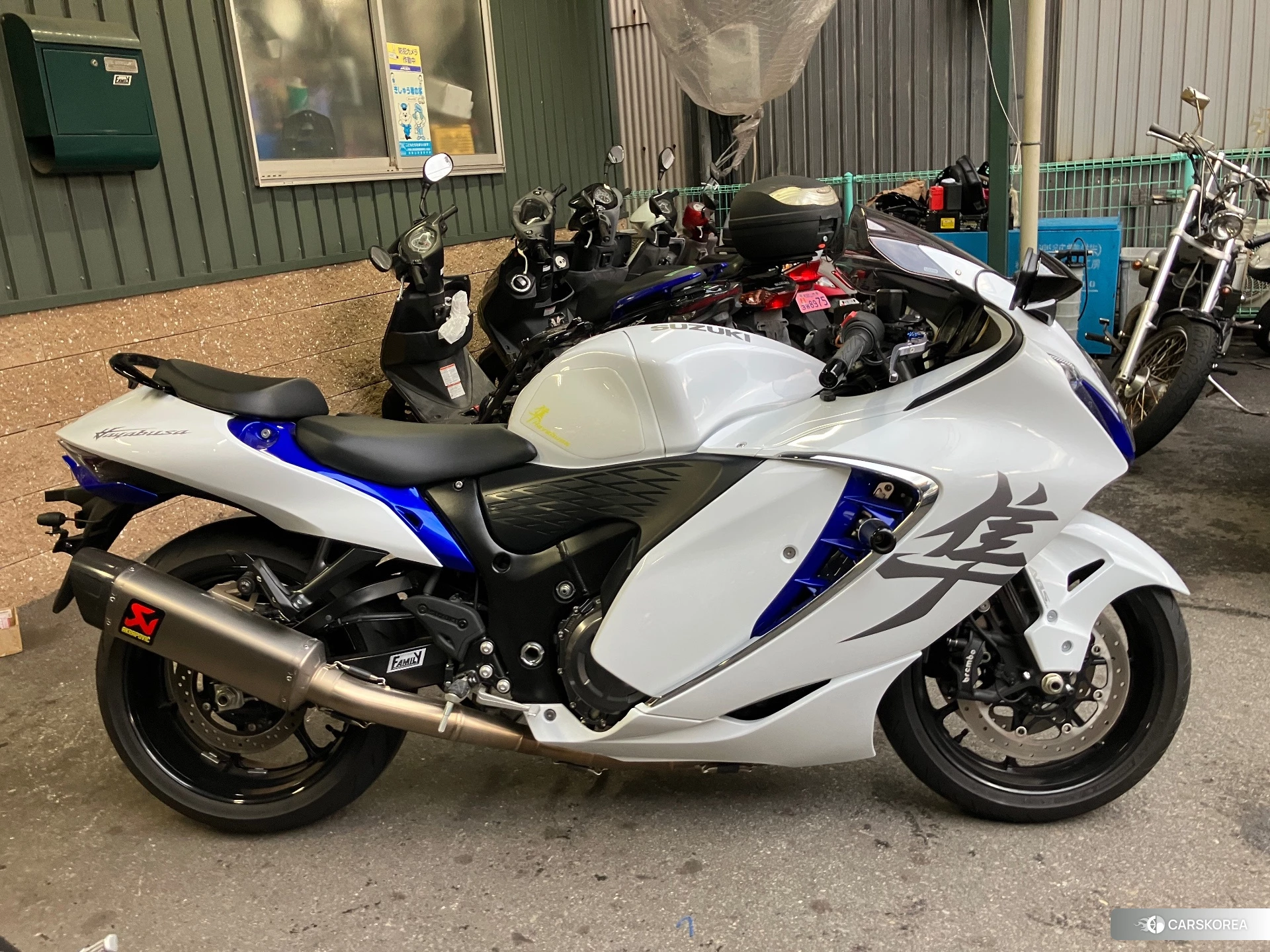 Проданный Suzuki GSX1300R HAYABUSA id 3947855 из Японии, фото 2