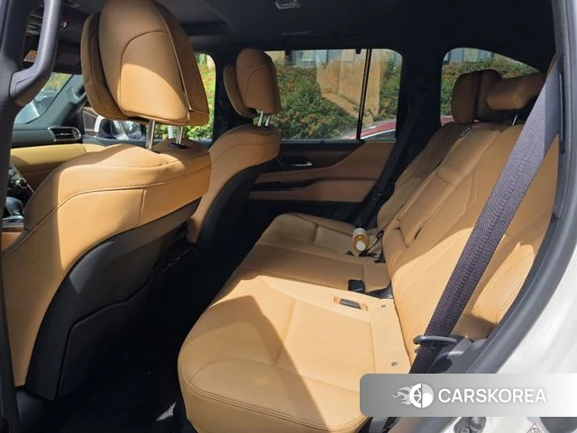 Lexus LX 2025 Белый из Китая, фото 2