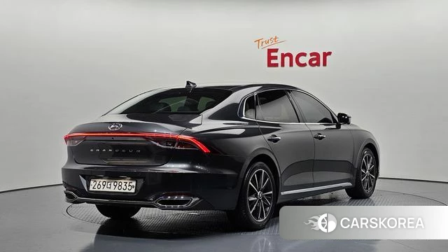 Hyundai The New Grandeur IG id 4519873 из Кореи 12