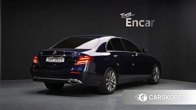 Mercedes-Benz E-Class W213 id 3264868 из Кореи 12