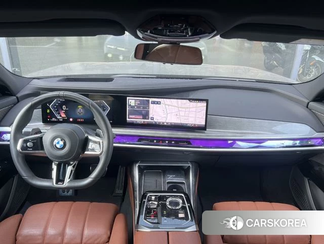 BMW 7 series 2025 Серебристо-серый из Китая, фото 6