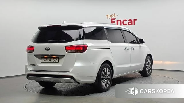 Kia All New Carnival id 4378226 из Кореи 12