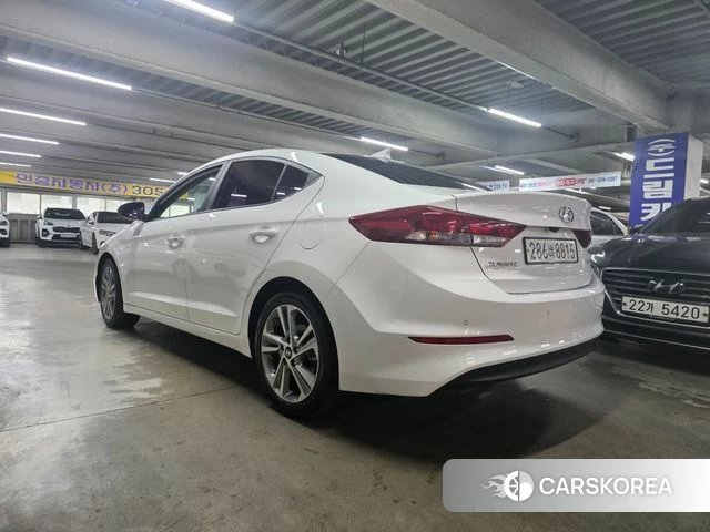 Hyundai Avante AD id 4197220 из Кореи 9